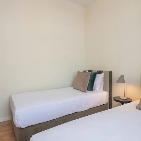 Bo - Fernandes Tomas Apartment