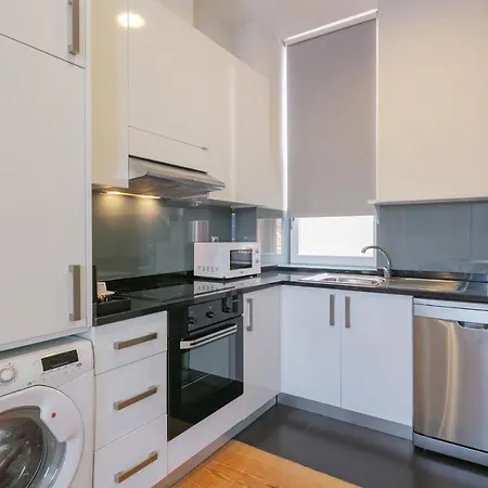 Bo - Fernandes Tomas Apartment