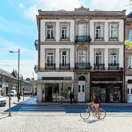 Bo - Fernandes Tomas * Porto