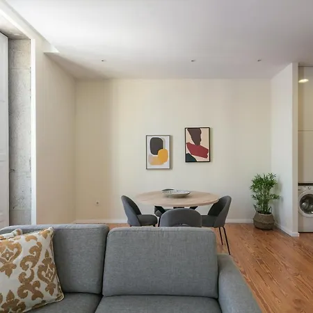 Bo - Fernandes Tomás Apartamento *