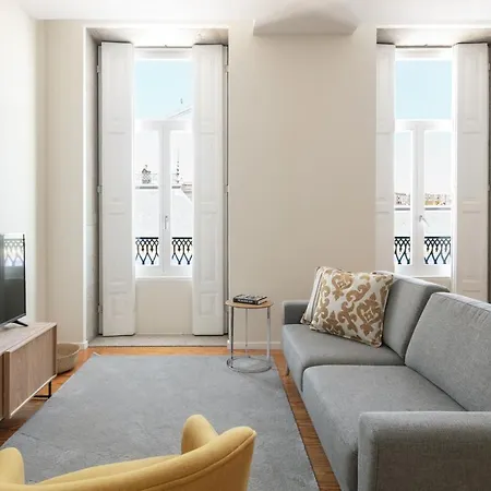 Bo - Fernandes Tomás Apartamento *