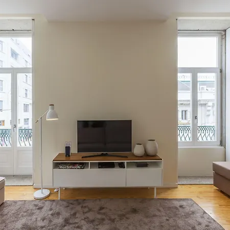 Bo - Fernandes Tomas *