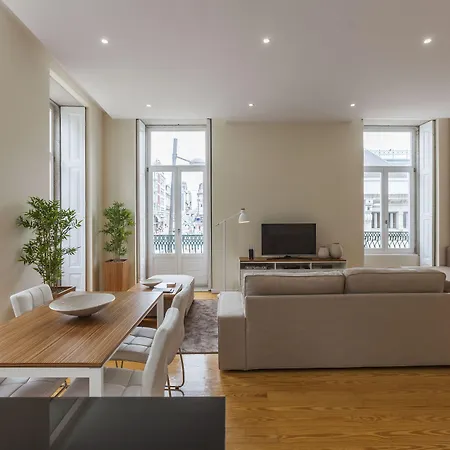 Bo - Fernandes Tomás * Oporto