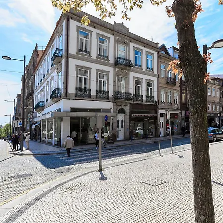 Bo - Fernandes Tomás *