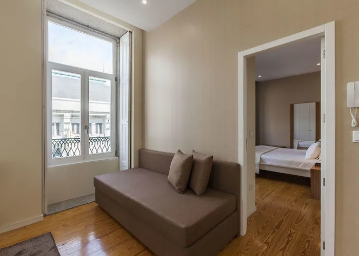 费尔南德斯托马斯bo公寓 * 波尔图