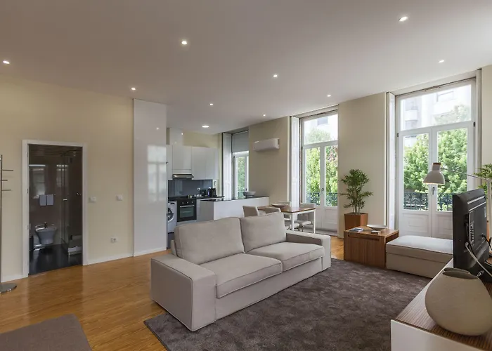 Bo - Fernandes Tomas *