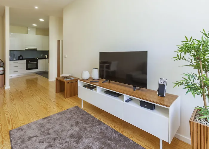 Bo フェルナンデス トマス ポルト