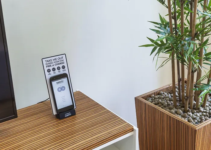 Bo フェルナンデス トマス アパート *