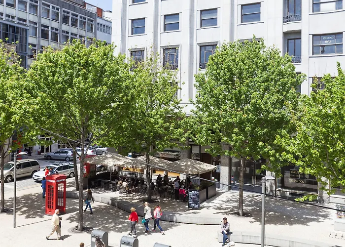 Bo - Fernandes Tomas Daire Porto