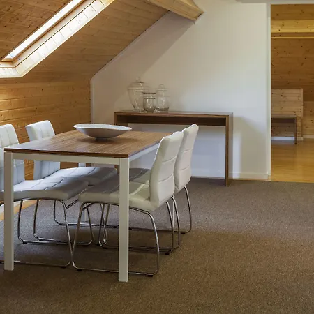 Bo - Fernandes Tomás Apartment