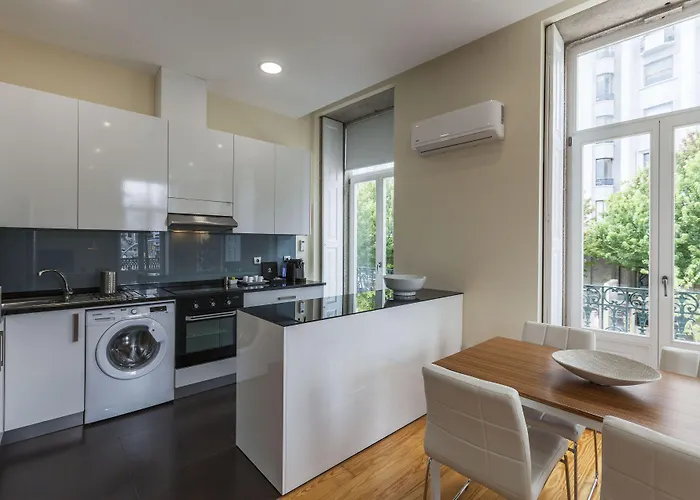 Bo - Fernandes Tomas Oporto