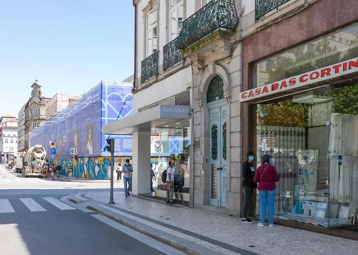 Bo - Fernandes Tomas * Porto